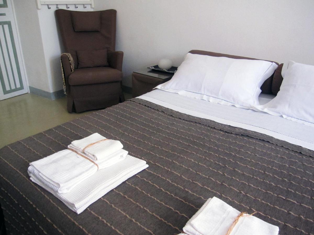 Brancadoria B&B Monteleone Rocca Doria Екстериор снимка